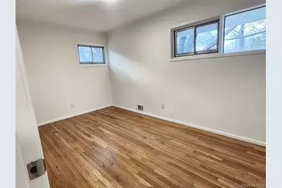 5 Birch Court, Riverhead, NY 11901 - Photo 13