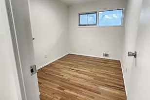 5 Birch Ct, Riverhead, NY 11901 - Photo 15