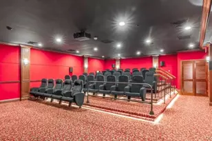 420 Pacing Way, Westbury, NY 11590 - Photo 31