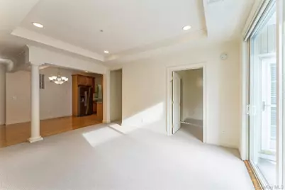 420 Pacing Way, Westbury, NY 11590 - Photo 11