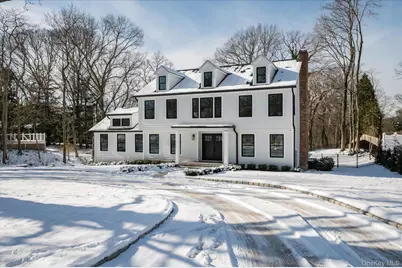 20 Fox Hunt Lane, Cold Spring Harbor, NY 11724 - Photo 3