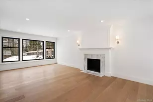 20 Fox Hunt Ln, Cold Spring Harbor, NY 11724 - Photo 5