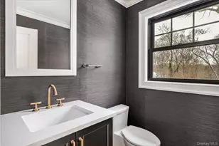 20 Fox Hunt Ln, Cold Spring Harbor, NY 11724 - Photo 15