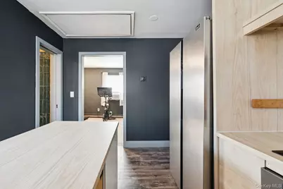 176 Maple Avenue, Flanders, NY 11901 - Photo 19