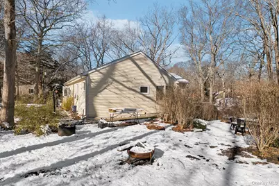 176 Maple Avenue, Flanders, NY 11901 - Photo 35