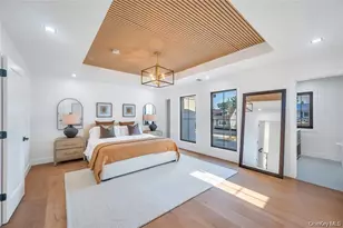 8 Schoolhouse Rd, Levittown, NY 11756 - Photo 9