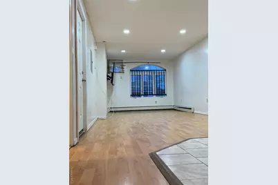 176-6 Jamaica Avenue Street #2nd, Jamaica, NY 11432 - Photo 3