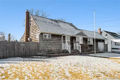 54 31st Street, Copiague, NY 11726 - Photo 1