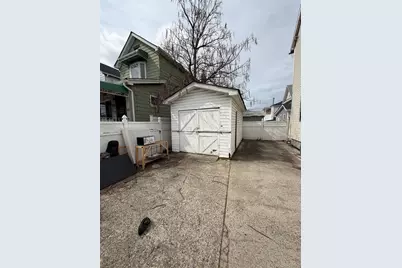 14018 Foch Boulevard, Jamaica, NY 11436 - Photo 13