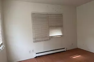 140-18 Foch Blvd, Jamaica, NY 11436 - Photo 7