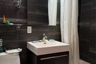 61-20 Grand Central Pkwy, Forest Hills, NY 11375 - Photo 11