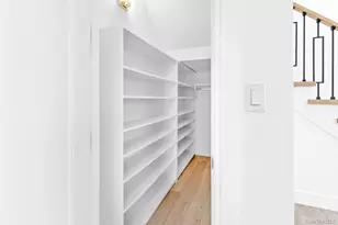 24 Midway St, Babylon, NY 11702 - Photo 7