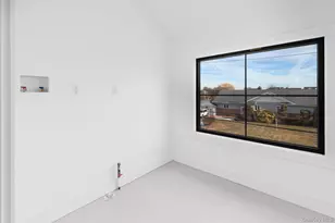 24 Midway St, Babylon, NY 11702 - Photo 17