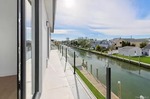 24 Midway St, Babylon, NY 11702 - Photo 35