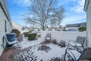 1107 Cabot Ct N, Saint James, NY 11780 - Photo 25