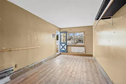 63 Rush Street, Port Jefferson Station, NY 11776 - Photo 5