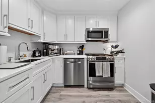 200 S Bedford Rd, Chappaqua, NY 10514 - Photo 23