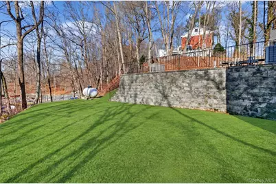200 S Bedford Road, Chappaqua, NY 10514 - Photo 35