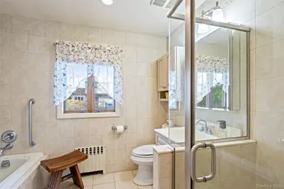 220 Belvedere Drive, Massapequa Park, NY 11762 - Photo 17