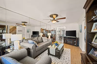 98 Hawkins Street, Bronx, NY 10464 - Photo 5