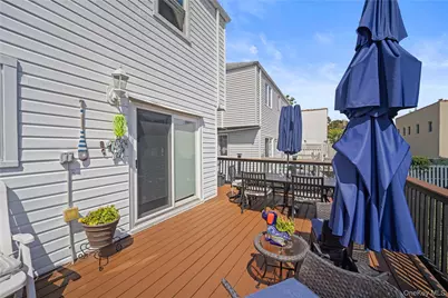 98 Hawkins Street, Bronx, NY 10464 - Photo 23