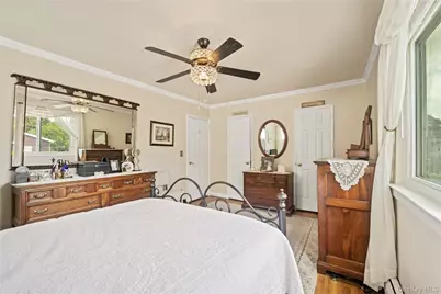 98 Hawkins Street, Bronx, NY 10464 - Photo 9