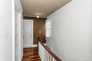 148-28 87th Ave, Briarwood, NY 11435 - Photo 11