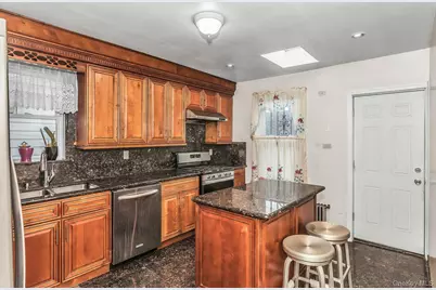 148-28 87th Avenue, Briarwood, NY 11435 - Photo 7