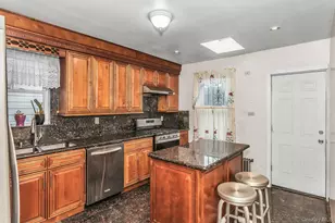 148-28 87th Ave, Briarwood, NY 11435 - Photo 7