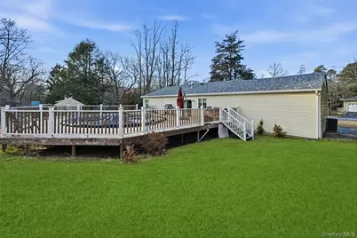 4 Cottage Court, Middle Island, NY 11953 - Photo 23