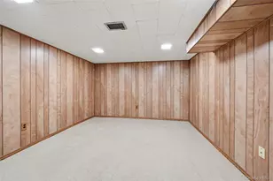 4 Cottage Ct, Middle Island, NY 11953 - Photo 19