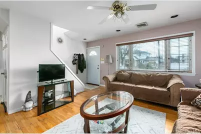 250 N Rutherford Avenue, Massapequa, NY 11758 - Photo 5