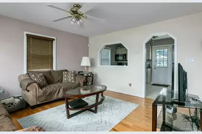 250 N Rutherford Avenue, Massapequa, NY 11758 - Photo 3