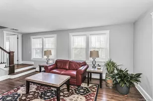 12 Summers St, Oyster Bay, NY 11771 - Photo 7