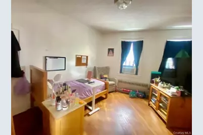 18905 Crocheron Avenue, Flushing, NY 11358 - Photo 17