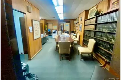 18905 Crocheron Avenue, Flushing, NY 11358 - Photo 3