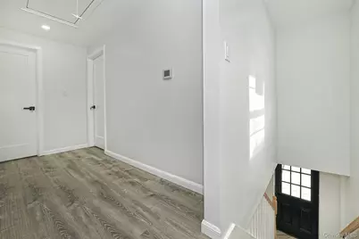 45 Crown Avenue, Huntington, NY 11743 - Photo 25