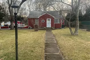 32 Stackyard Dr, Mastic Beach, NY 11951 - Photo 23