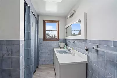 2298 Cleveland Street, North Bellmore, NY 11710 - Photo 17