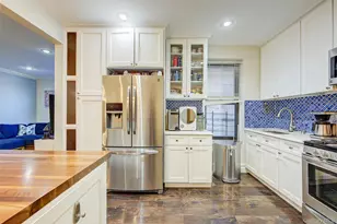 91-10 34th Ave, Jackson Heights, NY 11372 - Photo 5