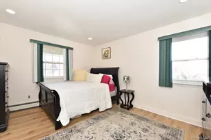 5 Mary Lu Dr, Holtsville, NY 11742 - Photo 21