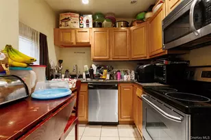 219 S 6th Ave, Mount Vernon, NY 10550 - Photo 3