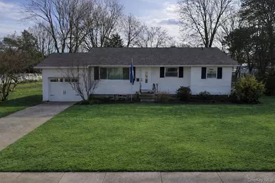 72 Cranberry Street, Central Islip, NY 11722 - Photo 1