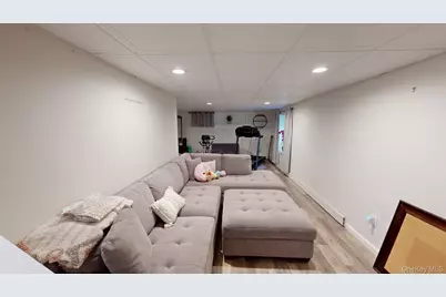 6 Bea Street, Lake Grove, NY 11755 - Photo 37