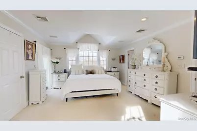 6 Bea Street, Lake Grove, NY 11755 - Photo 31