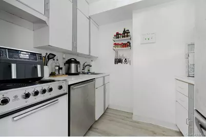 2 Richmond Road #5E, Long Beach, NY 11561 - Photo 7