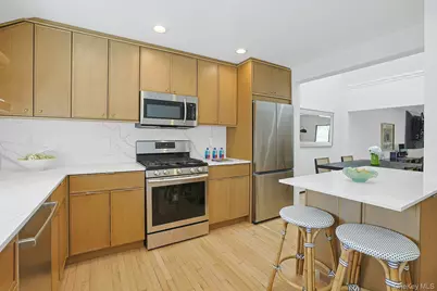 72 Quail Close, Irvington, NY 10533 - Photo 13