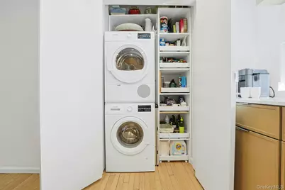 72 Quail Close, Irvington, NY 10533 - Photo 17