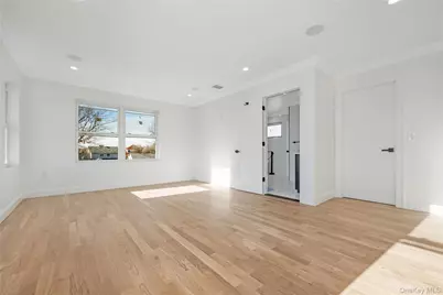 21 Norman Avenue, Amityville, NY 11701 - Photo 27