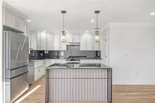 21 Norman Ave, Amityville, NY 11701 - Photo 17